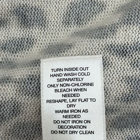 Chico’s Cardigan Size 1 (8) Peyton Long Line Leopard Print - Picture 13 of 15